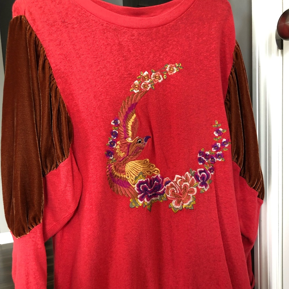 Like New Free People tunic sweatshirt. Small